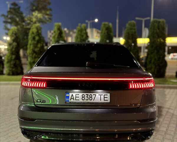 Серый Ауди Q8, объемом двигателя 3 л и пробегом 121 тыс. км за 42400 $, фото 10 на Automoto.ua