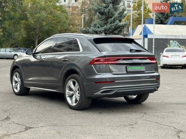 Серый Ауди Q8, объемом двигателя 3 л и пробегом 190 тыс. км за 39900 $, фото 5 на Automoto.ua