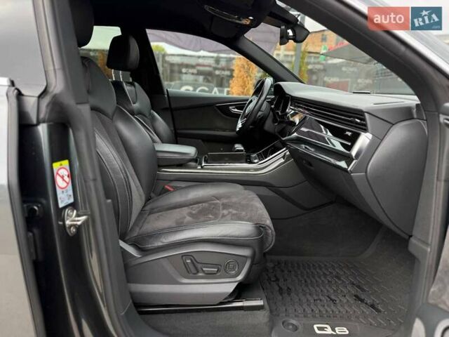 Серый Ауди Q8, объемом двигателя 3 л и пробегом 153 тыс. км за 42900 $, фото 25 на Automoto.ua