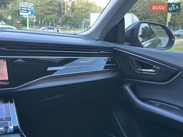 Ауди Q8 2018 в Львове на Automoto.ua Серый Ауди Q8, объемом двигателя 3 л и пробегом 107 тыс. км за 57000 $, фото 31 на Automoto.ua
