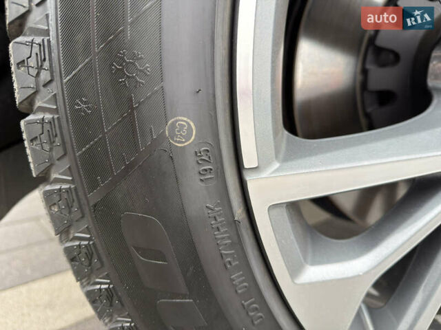 Серый Ауди Q8, объемом двигателя 3 л и пробегом 127 тыс. км за 47999 $, фото 19 на Automoto.ua