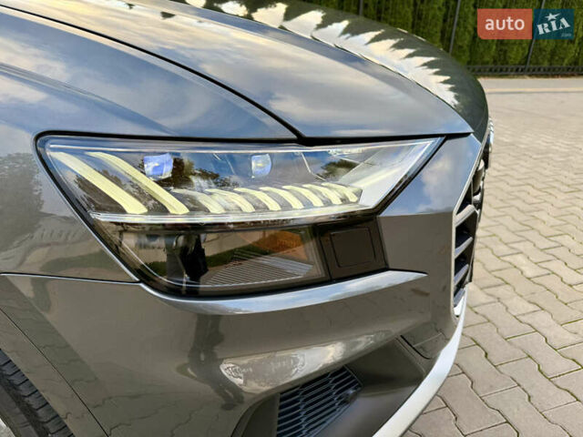 Серый Ауди Q8, объемом двигателя 3 л и пробегом 91 тыс. км за 58000 $, фото 47 на Automoto.ua