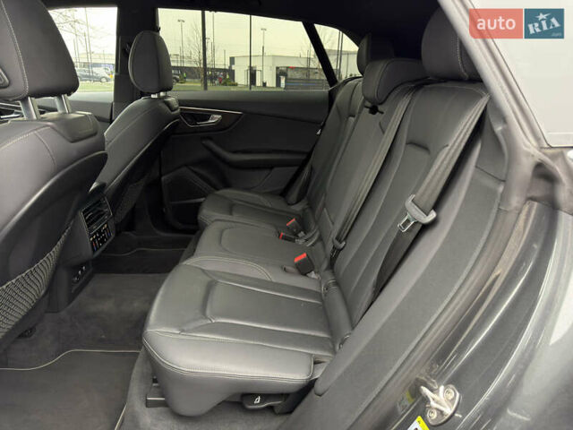 Серый Ауди Q8, объемом двигателя 3 л и пробегом 127 тыс. км за 47999 $, фото 58 на Automoto.ua
