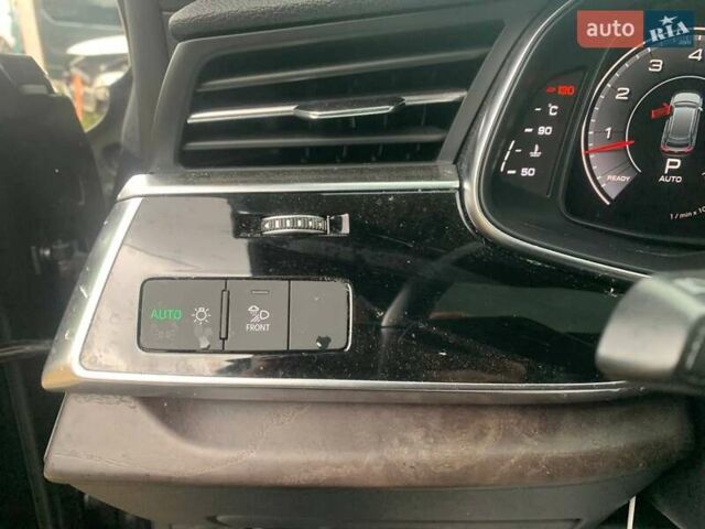 Ауди Q8 2019 в Стрые на Automoto.ua Серый Ауди Q8, объемом двигателя 3 л и пробегом 155 тыс. км за 34000 $, фото 11 на Automoto.ua