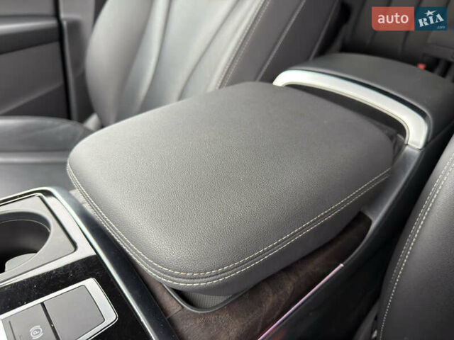 Серый Ауди Q8, объемом двигателя 3 л и пробегом 127 тыс. км за 47999 $, фото 54 на Automoto.ua