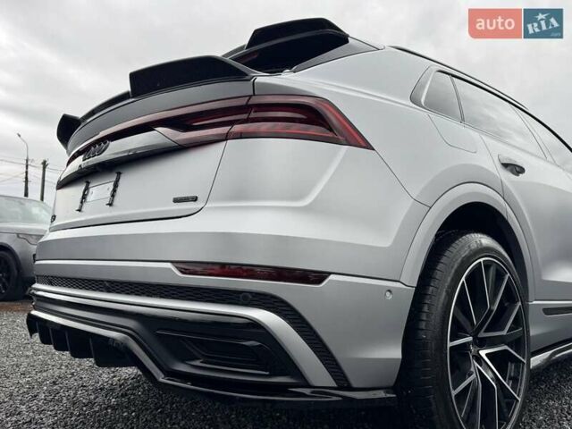 Серый Ауди Q8, объемом двигателя 3 л и пробегом 142 тыс. км за 44900 $, фото 65 на Automoto.ua