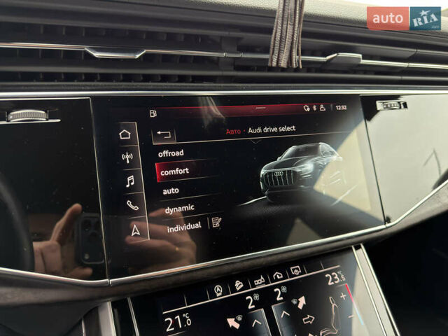 Серый Ауди Q8, объемом двигателя 3 л и пробегом 127 тыс. км за 47999 $, фото 47 на Automoto.ua