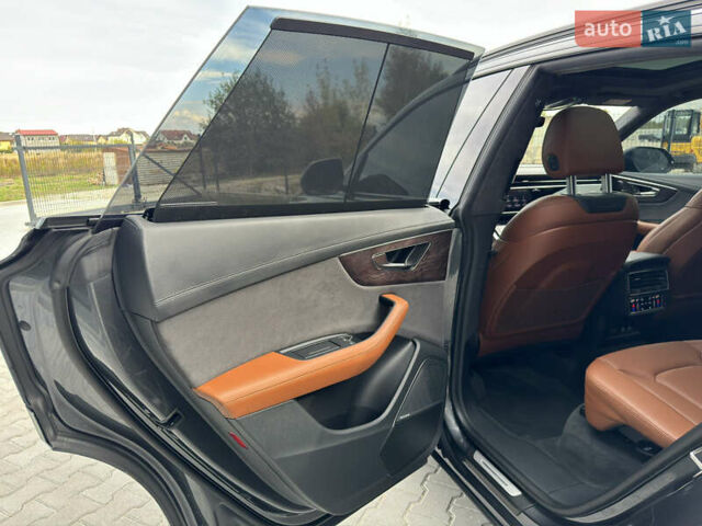 Серый Ауди Q8, объемом двигателя 2.97 л и пробегом 120 тыс. км за 75900 $, фото 13 на Automoto.ua