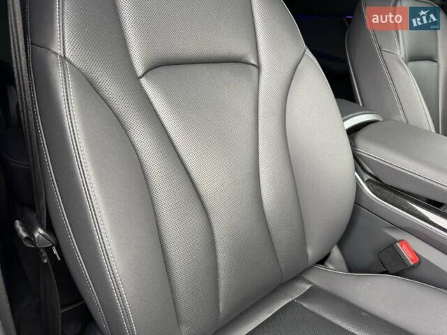 Серый Ауди Q8, объемом двигателя 3 л и пробегом 142 тыс. км за 44900 $, фото 35 на Automoto.ua