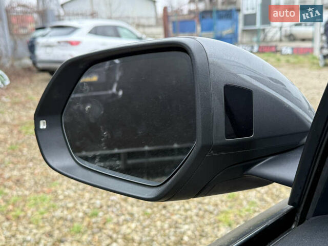 Сірий Ауді Q8, об'ємом двигуна 3 л та пробігом 84 тис. км за 34700 $, фото 26 на Automoto.ua