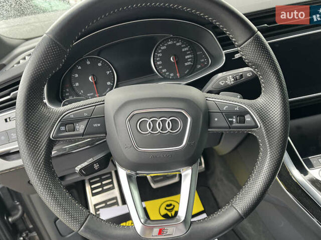Сірий Ауді Q8, об'ємом двигуна 3 л та пробігом 85 тис. км за 55900 $, фото 15 на Automoto.ua