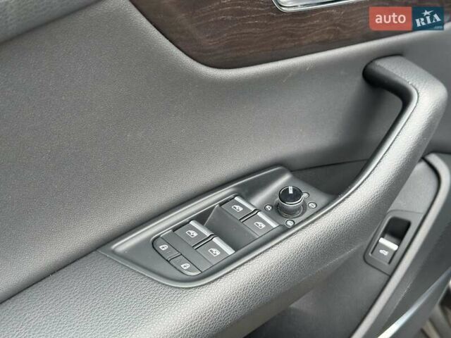 Серый Ауди Q8, объемом двигателя 3 л и пробегом 125 тыс. км за 48999 $, фото 88 на Automoto.ua