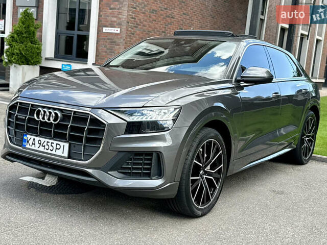 Сірий Ауді Q8, об'ємом двигуна 3 л та пробігом 140 тис. км за 54500 $, фото 21 на Automoto.ua