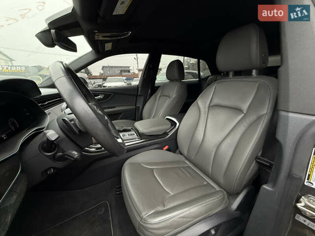 Сірий Ауді Q8, об'ємом двигуна 3 л та пробігом 84 тис. км за 34700 $, фото 7 на Automoto.ua