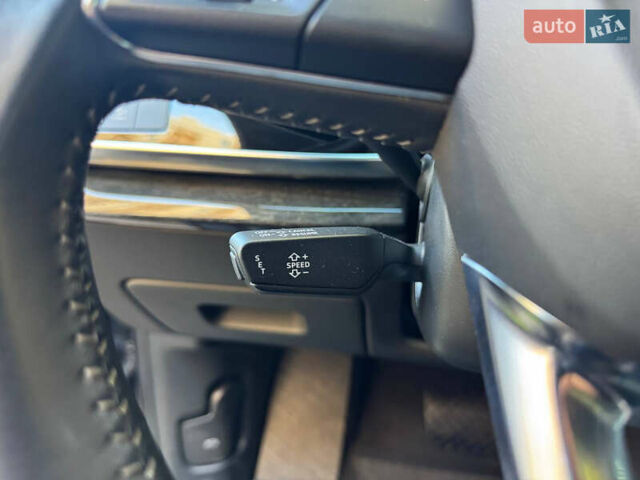 Серый Ауди Q8, объемом двигателя 3 л и пробегом 150 тыс. км за 40900 $, фото 23 на Automoto.ua