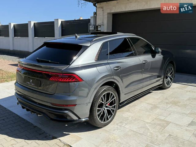 Серый Ауди Q8, объемом двигателя 3 л и пробегом 115 тыс. км за 57500 $, фото 13 на Automoto.ua