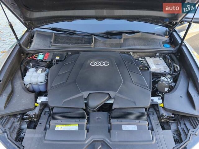 Серый Ауди Q8, объемом двигателя 3 л и пробегом 164 тыс. км за 47500 $, фото 40 на Automoto.ua