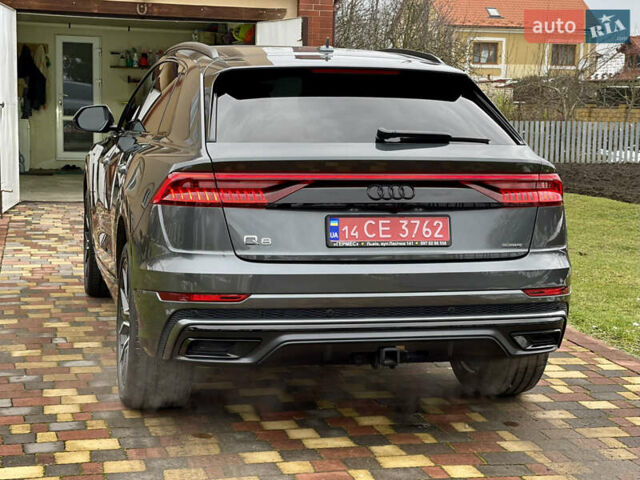Сірий Ауді Q8, об'ємом двигуна 3 л та пробігом 139 тис. км за 44000 $, фото 5 на Automoto.ua