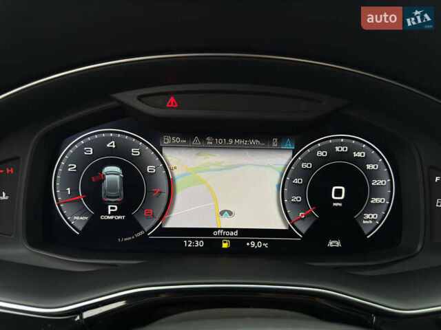 Серый Ауди Q8, объемом двигателя 3 л и пробегом 127 тыс. км за 47999 $, фото 43 на Automoto.ua