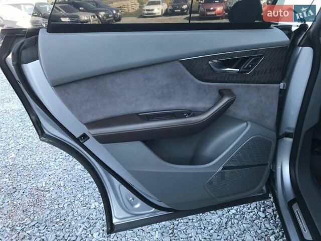 Сірий Ауді Q8, об'ємом двигуна 3 л та пробігом 141 тис. км за 63490 $, фото 9 на Automoto.ua