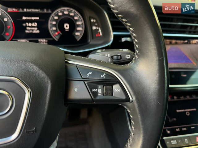 Серый Ауди Q8, объемом двигателя 3 л и пробегом 150 тыс. км за 40900 $, фото 22 на Automoto.ua
