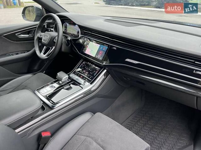 Серый Ауди Q8, объемом двигателя 3 л и пробегом 150 тыс. км за 60000 $, фото 58 на Automoto.ua