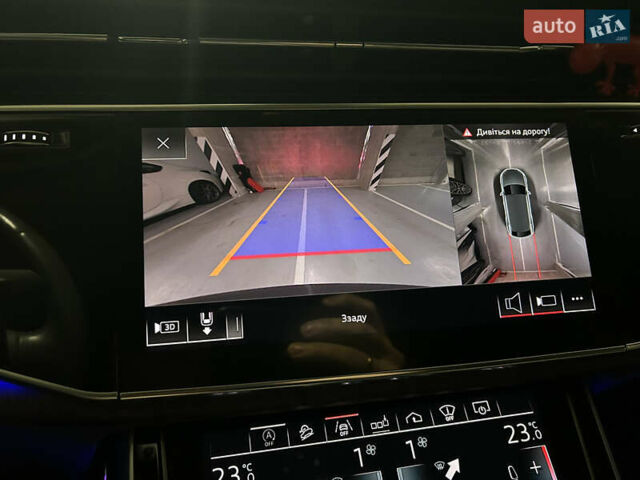 Сірий Ауді Q8, об'ємом двигуна 3 л та пробігом 160 тис. км за 52000 $, фото 17 на Automoto.ua