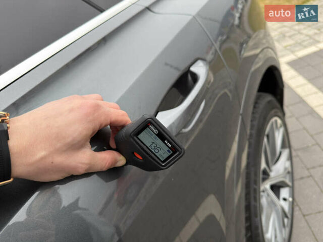 Серый Ауди Q8, объемом двигателя 3 л и пробегом 127 тыс. км за 47999 $, фото 76 на Automoto.ua