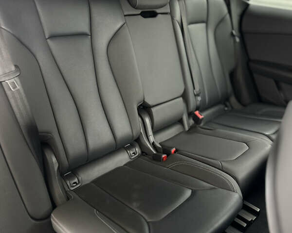 Серый Ауди Q8, объемом двигателя 3 л и пробегом 92 тыс. км за 55000 $, фото 31 на Automoto.ua