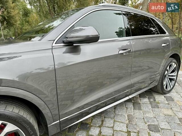 Серый Ауди Q8, объемом двигателя 3 л и пробегом 125 тыс. км за 48999 $, фото 29 на Automoto.ua