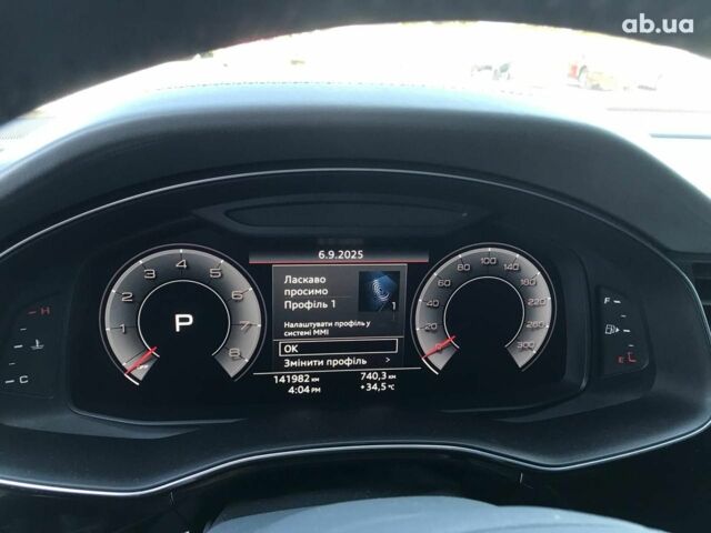 Сірий Ауді Q8, об'ємом двигуна 3 л та пробігом 141 тис. км за 63490 $, фото 16 на Automoto.ua