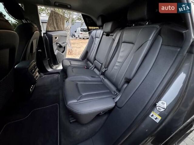 Серый Ауди Q8, объемом двигателя 3 л и пробегом 87 тыс. км за 49999 $, фото 67 на Automoto.ua