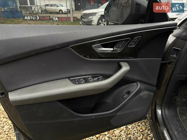 Сірий Ауді Q8, об'ємом двигуна 3 л та пробігом 84 тис. км за 34700 $, фото 8 на Automoto.ua