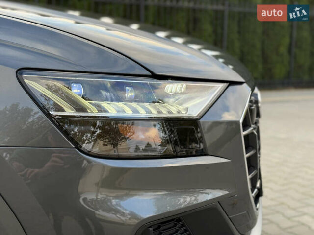 Серый Ауди Q8, объемом двигателя 3 л и пробегом 91 тыс. км за 58000 $, фото 26 на Automoto.ua