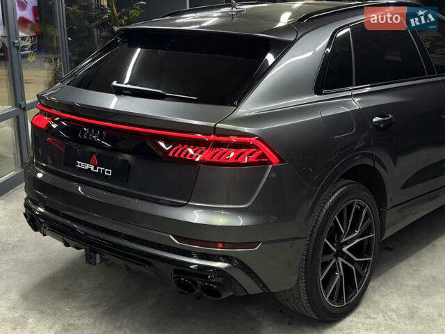 Серый Ауди Q8, объемом двигателя 3 л и пробегом 84 тыс. км за 53000 $, фото 13 на Automoto.ua