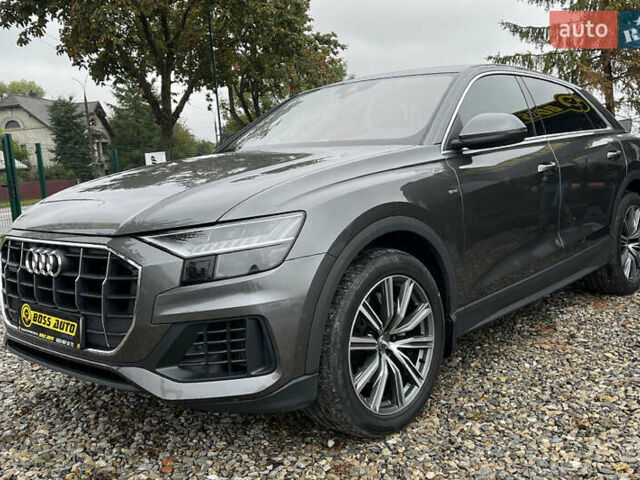 Сірий Ауді Q8, об'ємом двигуна 3 л та пробігом 85 тис. км за 55900 $, фото 2 на Automoto.ua