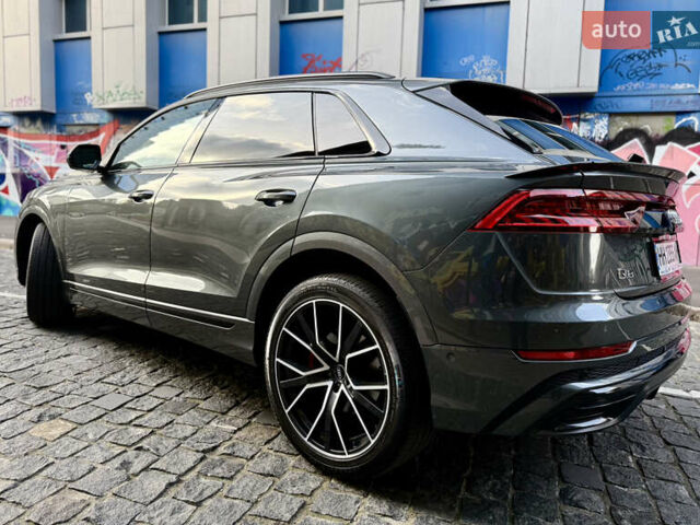 Серый Ауди Q8, объемом двигателя 3 л и пробегом 95 тыс. км за 57000 $, фото 6 на Automoto.ua