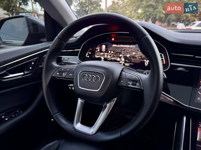 Серый Ауди Q8, объемом двигателя 3 л и пробегом 87 тыс. км за 49999 $, фото 62 на Automoto.ua