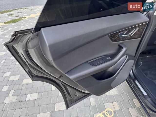 Серый Ауди Q8, объемом двигателя 3 л и пробегом 87 тыс. км за 49999 $, фото 69 на Automoto.ua