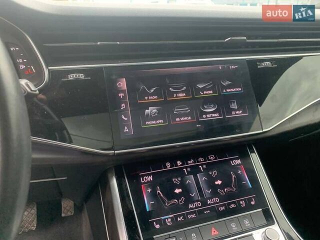 Ауди Q8 2019 в Стрые на Automoto.ua Серый Ауди Q8, объемом двигателя 3 л и пробегом 155 тыс. км за 34000 $, фото 12 на Automoto.ua