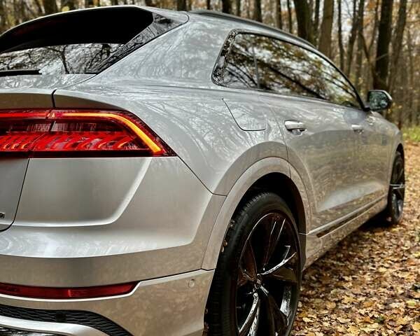Ауди Q8 2019 в Киеве на Automoto.ua Серый Ауди Q8, объемом двигателя 3 л и пробегом 85 тыс. км за 62000 $, фото 95 на Automoto.ua