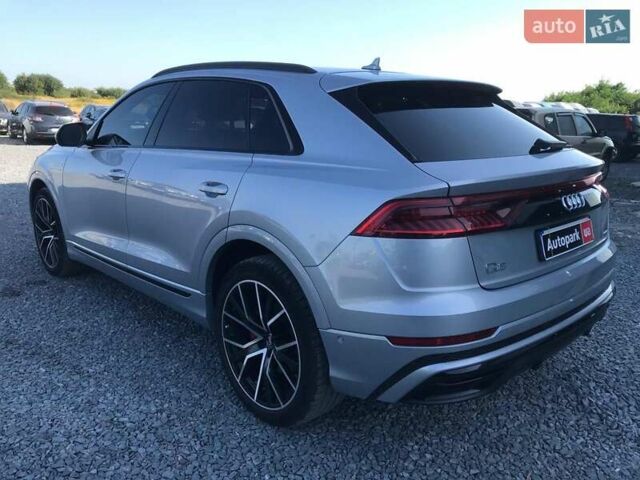 Сірий Ауді Q8, об'ємом двигуна 3 л та пробігом 141 тис. км за 63490 $, фото 20 на Automoto.ua