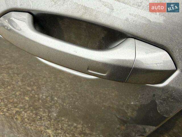 Сірий Ауді Q8, об'ємом двигуна 3 л та пробігом 84 тис. км за 34700 $, фото 20 на Automoto.ua