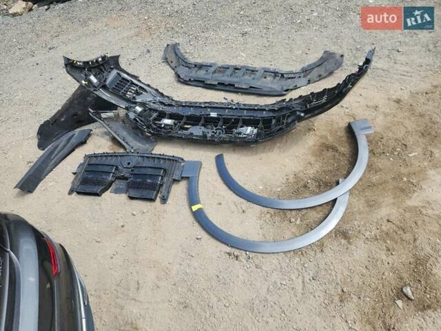 Серый Ауди Q8, объемом двигателя 3 л и пробегом 63 тыс. км за 20000 $, фото 12 на Automoto.ua