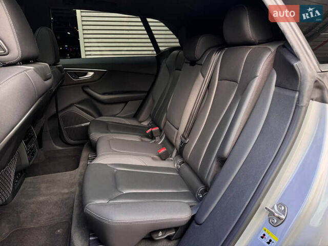 Серый Ауди Q8, объемом двигателя 3 л и пробегом 103 тыс. км за 46500 $, фото 22 на Automoto.ua