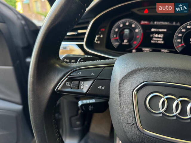 Серый Ауди Q8, объемом двигателя 3 л и пробегом 150 тыс. км за 40900 $, фото 21 на Automoto.ua