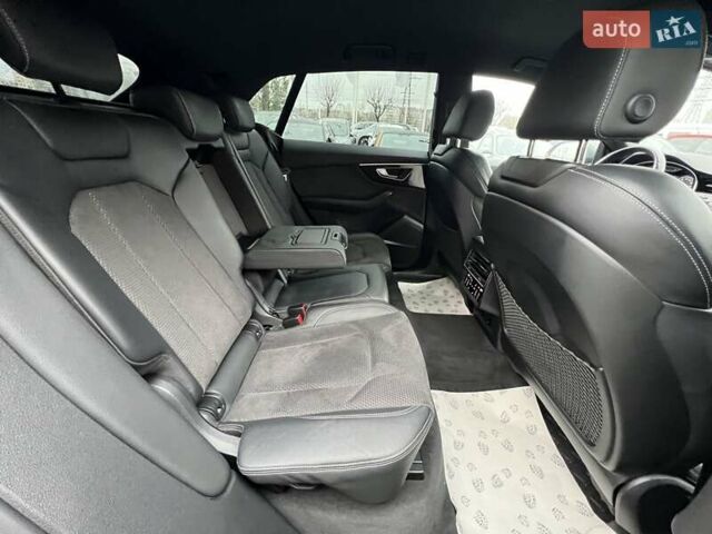 Сірий Ауді Q8, об'ємом двигуна 2.97 л та пробігом 78 тис. км за 65099 $, фото 28 на Automoto.ua
