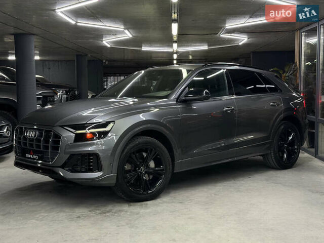 Серый Ауди Q8, объемом двигателя 3 л и пробегом 74 тыс. км за 54500 $, фото 8 на Automoto.ua