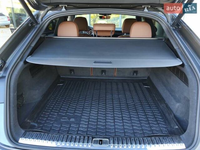 Серый Ауди Q8, объемом двигателя 3 л и пробегом 164 тыс. км за 47500 $, фото 38 на Automoto.ua