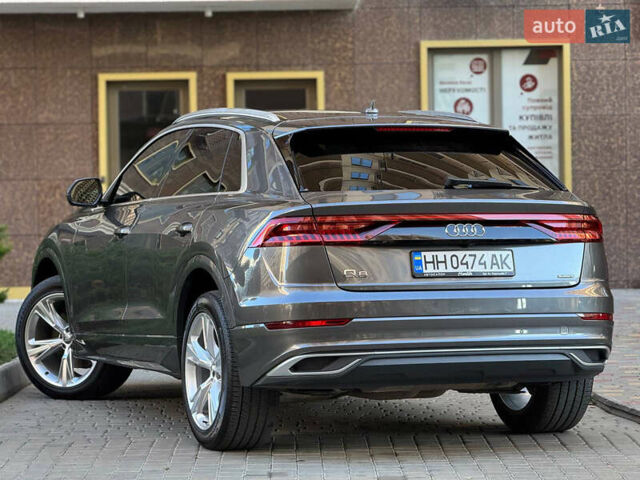 Серый Ауди Q8, объемом двигателя 3 л и пробегом 150 тыс. км за 40900 $, фото 12 на Automoto.ua